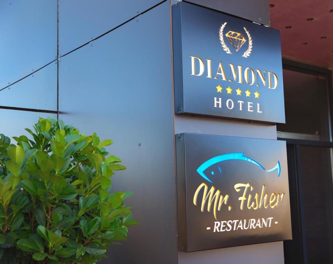 Hotel Diamond Prishtina Priştine Dış mekan fotoğraf